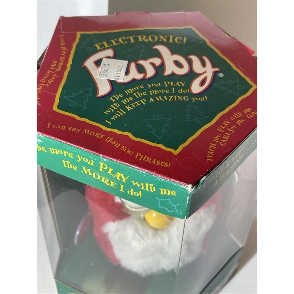 Vintage Tiger Electronics 1999 Furby Christmas Santa Red White Does NOT Work